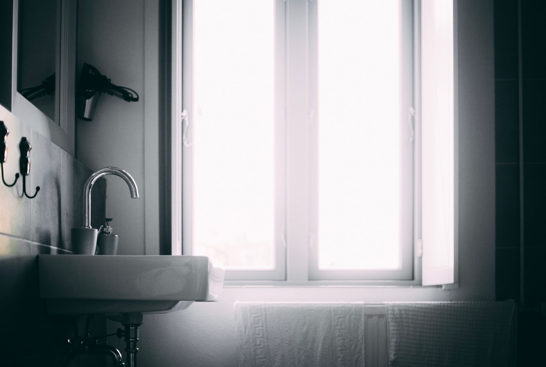 Knowing When a Skin Issue Is Not a Routine Problem - Skin & Simple Things